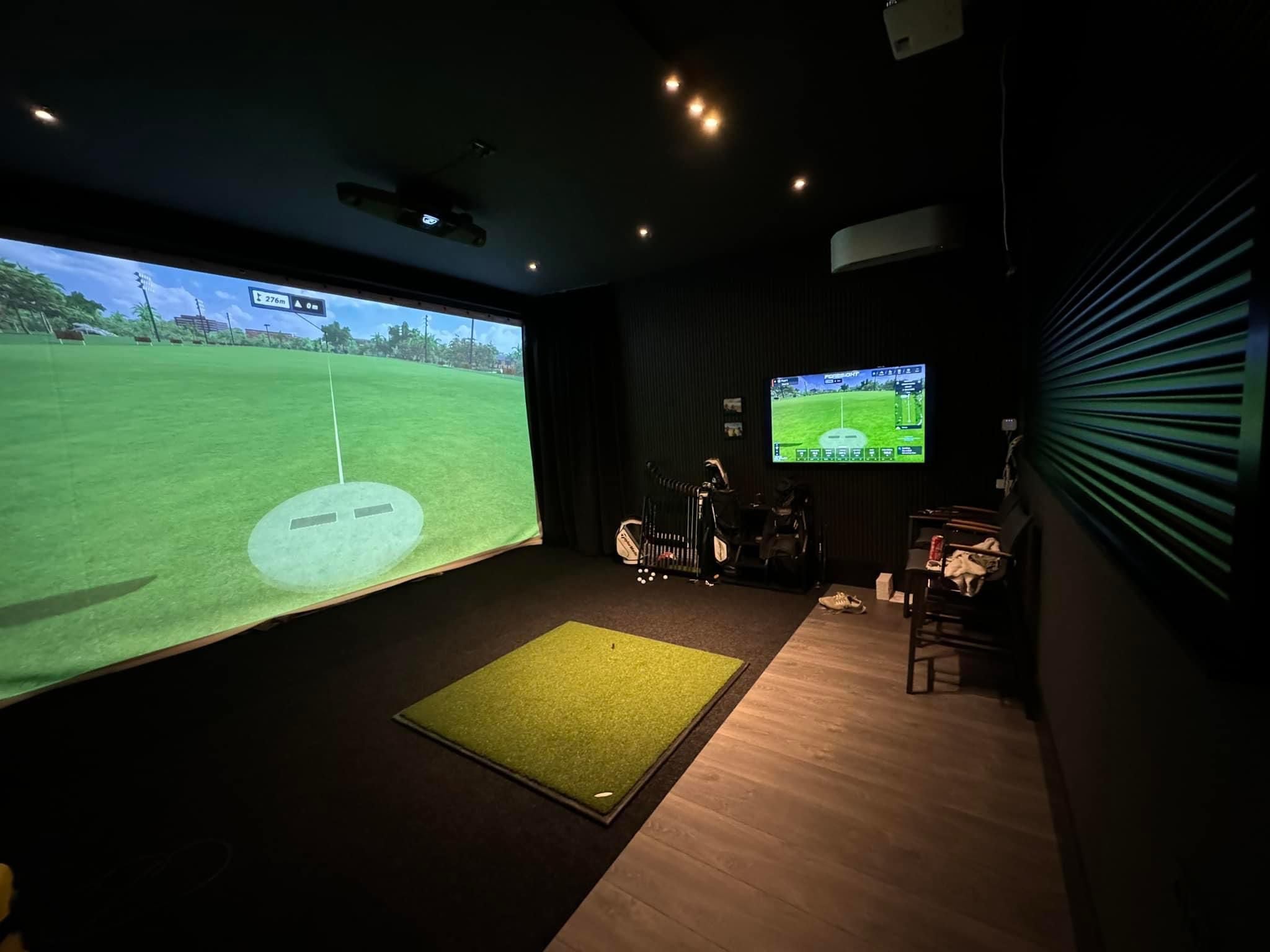 GolfBays